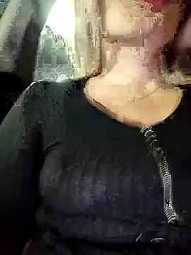 Madamx14 from StripChat is Freechat