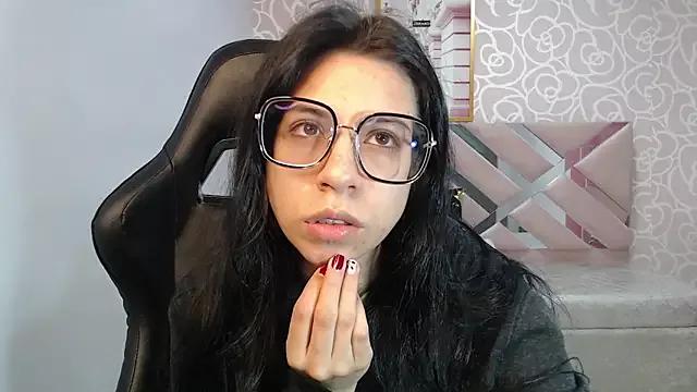 Madison08_ch from StripChat is Freechat