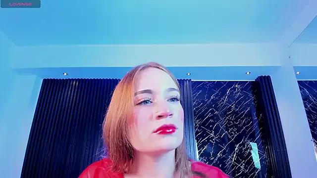 MadisonAnngel from StripChat is Freechat