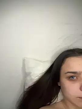 Photos of Maevvaa082444 from StripChat is Freechat