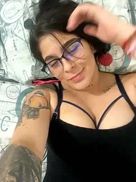 maggieandrewss2 from StripChat