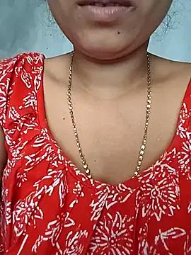 Magic-heart1 from StripChat is Freechat