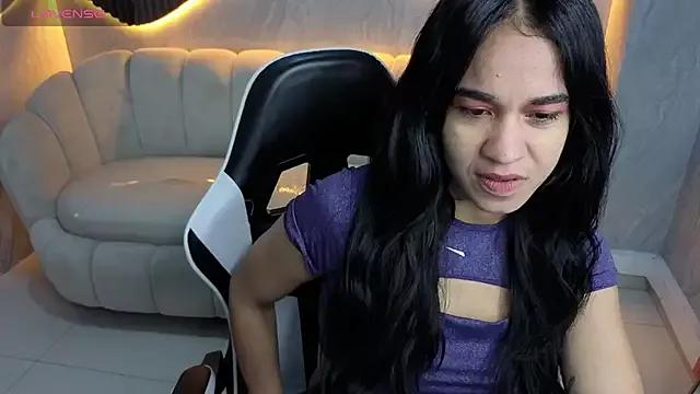 Maia_Tx from StripChat is Freechat