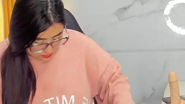 maite_gray from StripChat is Freechat