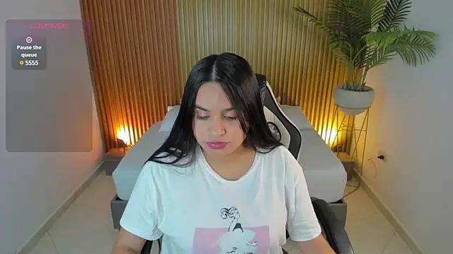 Girls free live sex cams: Check out the satisfaction of typing and cam2cam with our sensual livestreamers, who will teach you all about temptation and desires with their smoking hot physiques.