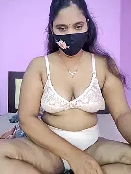 Maiya_Amber from StripChat is Freechat
