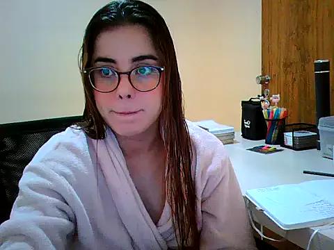 maliamiller from StripChat is Freechat