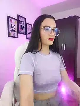 mariaan_m_ from StripChat is Freechat