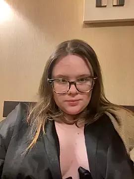 MariaMirabella from StripChat is Freechat