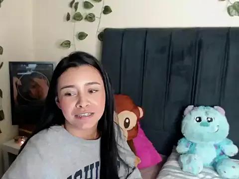 MarilynWhite_ from StripChat is Freechat