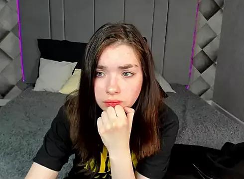 Marissa_Garcia from StripChat is Freechat