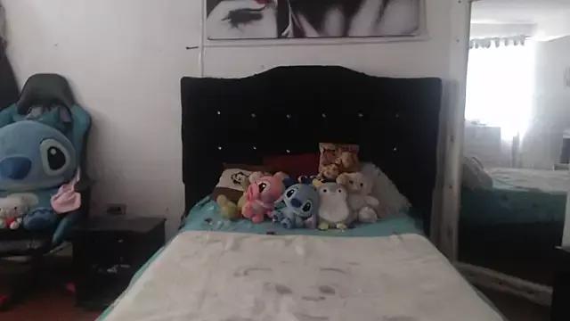 MartinaFonse from StripChat is Freechat