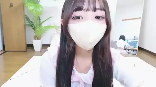 Mashiro-chan from StripChat is Freechat