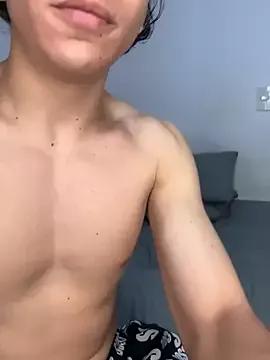Master_Leonardo from StripChat is Freechat