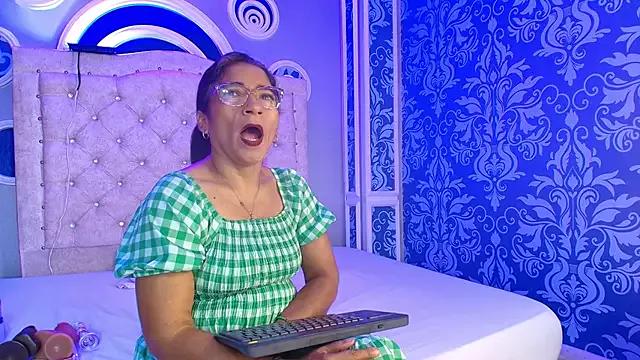 mature_bigass__ from StripChat is Freechat