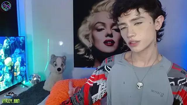 maxiy_001 from StripChat is Freechat