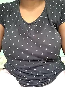 Maya-22 from StripChat is Freechat