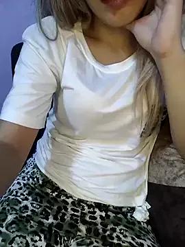 Maya_6 from StripChat is Freechat