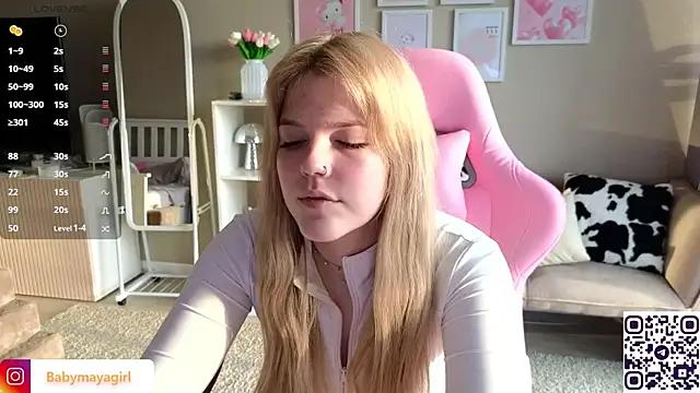 Maya_Rave from StripChat