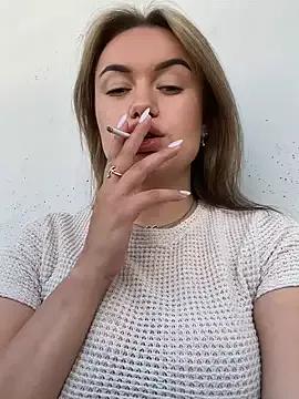 Maya_Willis from StripChat is Freechat