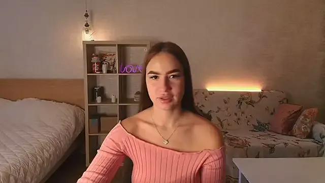 Photos of MayaGlow from StripChat is Freechat