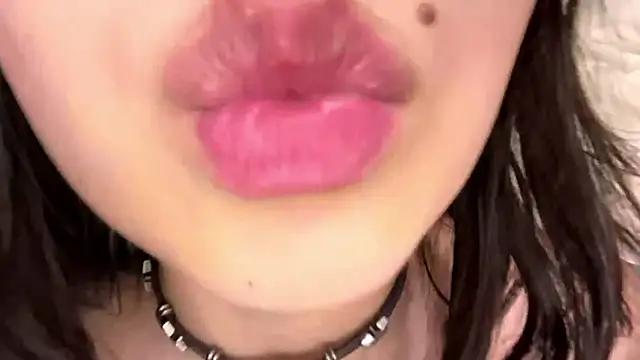 Girls free live sex cams: Check out the satisfaction of typing and cam2cam with our sensual livestreamers, who will teach you all about temptation and desires with their smoking hot physiques.