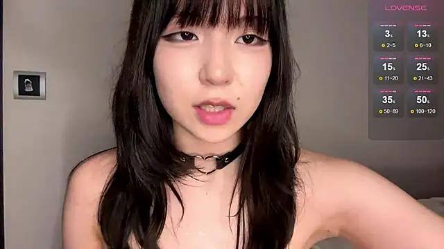 Girls free live sex cams: Check out the satisfaction of typing and cam2cam with our sensual livestreamers, who will teach you all about temptation and desires with their smoking hot physiques.