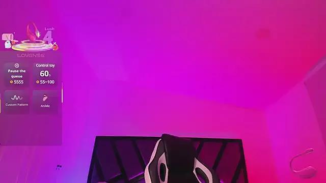 Melany_Luv from StripChat is Freechat
