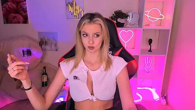 melissa_richardson from StripChat is Freechat