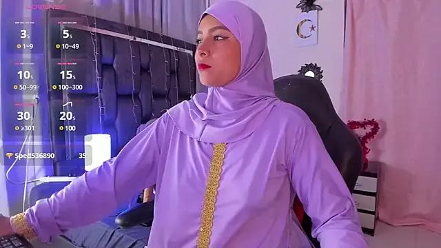 MELISSAMASSUU from StripChat is Freechat
