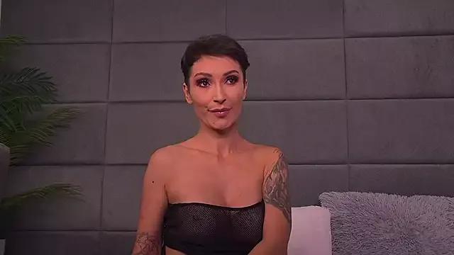 Mellisandre from StripChat is Freechat