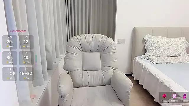 Melody___ from StripChat is Freechat