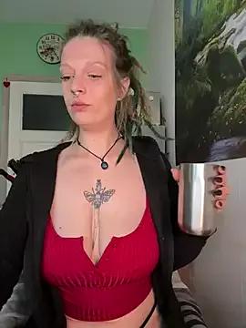 Checkout your silliest wishes with our choice of games cam hosts, featuring big melons, round and tight punanies.