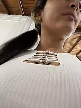 MennaLee from StripChat