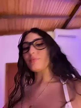 MennaLee from StripChat