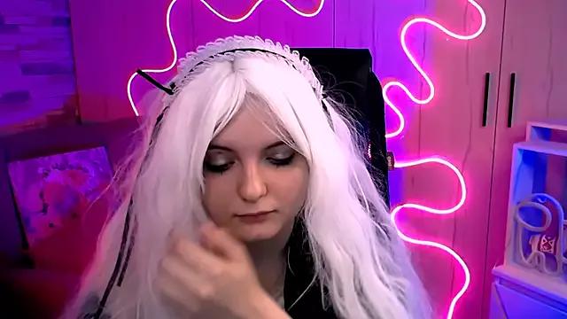 MerilynKelly from StripChat is Freechat