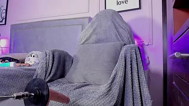 Mia_Martinez_0 from StripChat is Freechat