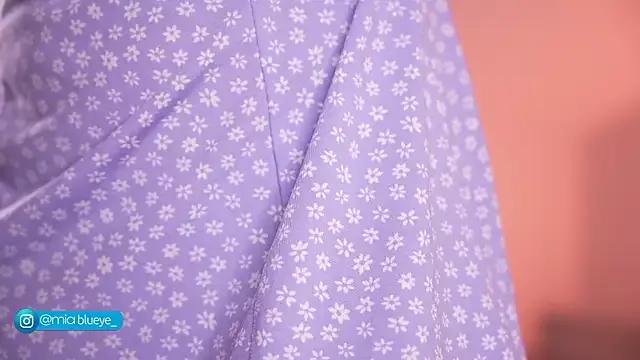 Miablueye from StripChat is Freechat