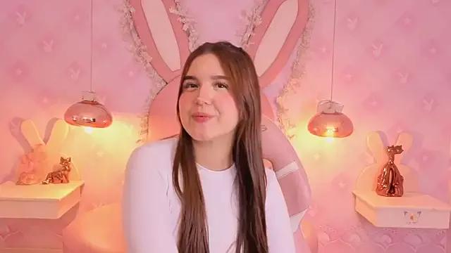 MIACUTEE from StripChat is Freechat