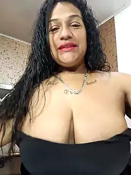 Michelle_Brito1 from StripChat is Freechat