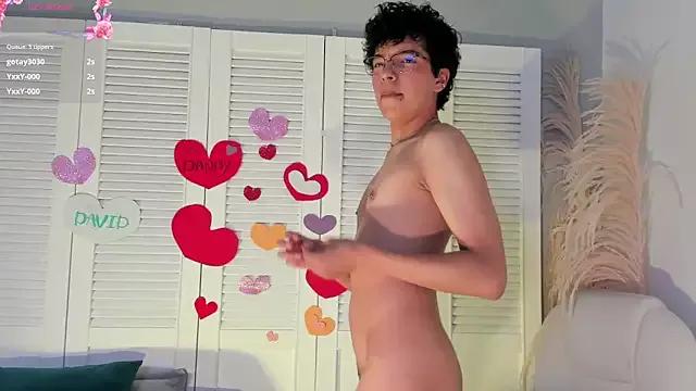 miilo_wolf from StripChat is Freechat