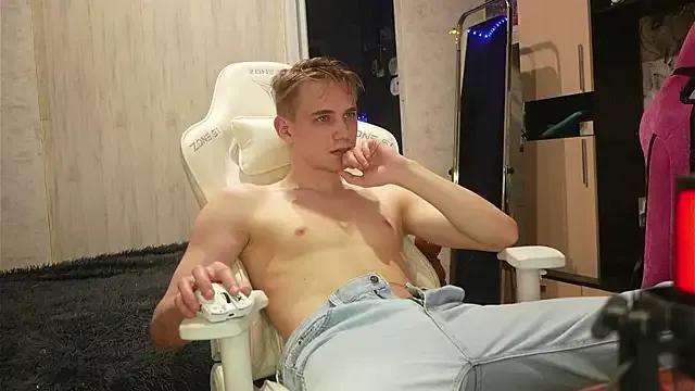 MIKE_GOD19 from StripChat is Freechat