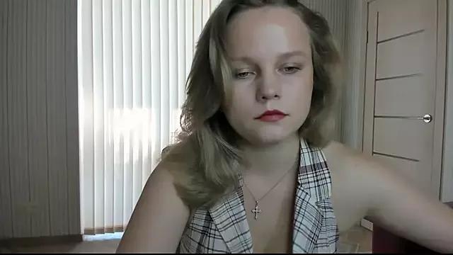 milalapka from StripChat is Freechat