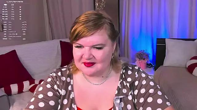 MilaLile from StripChat is Freechat