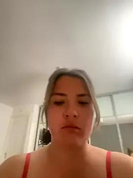 MilfMorgan98XX from StripChat is Freechat