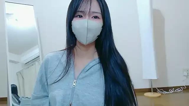 Mimi-Dreammood from StripChat is Freechat