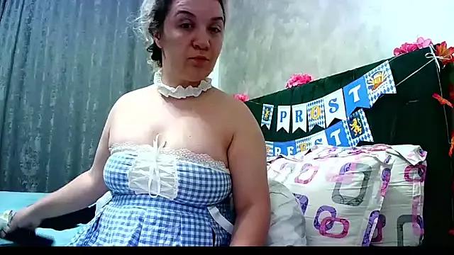 Mimii7 from StripChat is Freechat