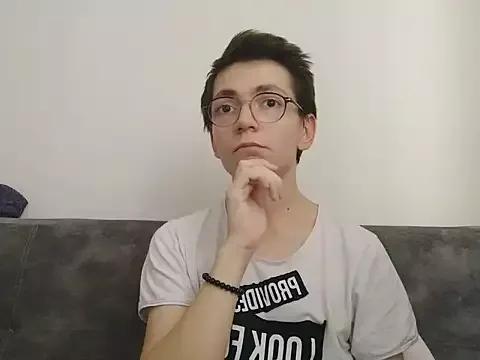 minikkdunyam from StripChat is Freechat