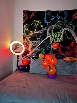 MiniMonroe from StripChat is Freechat