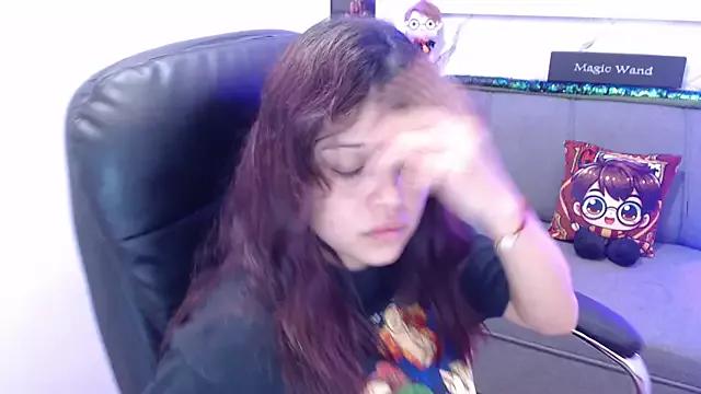 minnie_cake from StripChat is Freechat